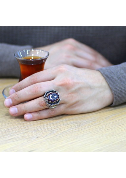 Kırmızı Sıkma Kehribar Üzerine Ayyıldız Işlemeli Yanları Kale Tasarım 925 Ayar Gümüş Erkek Yüzük fiyatları