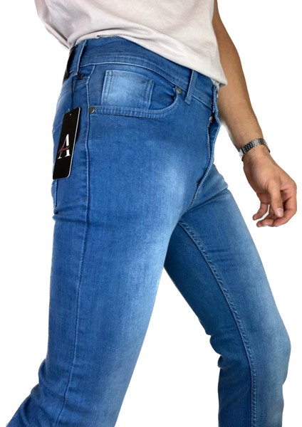 Erkek Dar Kesim Boru Paça Denim Likralı Mavi Kot Pantolon