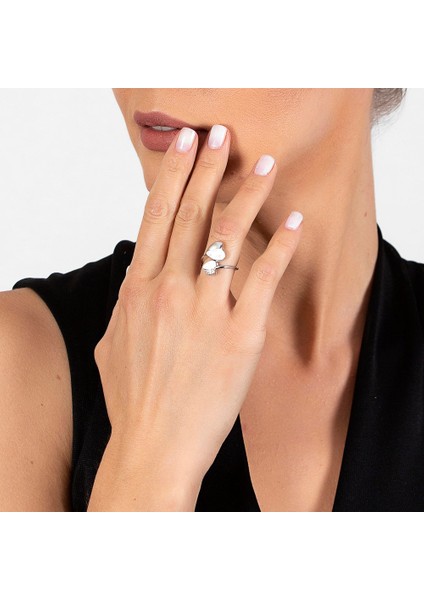 Sedef Taşlı Kalp Tasarım 925 Ayar Gümüş Kadın Yüzük modelleri