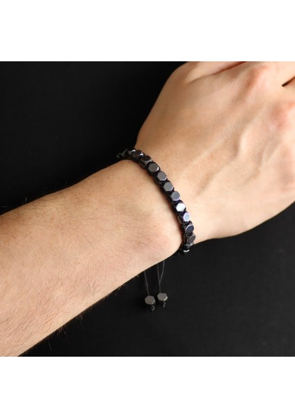 Makrome Örgülü Altıgen Prizma Tasarım Hematit Doğaltaş Erkek Bileklik fiyatları