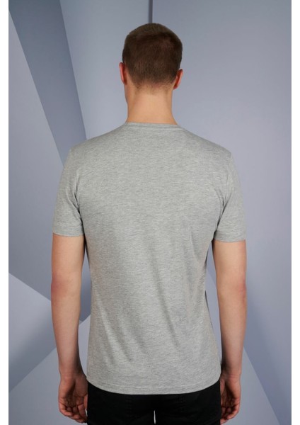 Giovane G. Designers T-Shirt