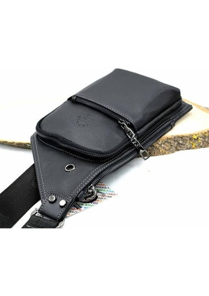 Siyah Erkek Omuz Çantası modelleri