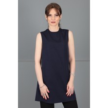 Önder Özsoy Sıfır Yaka Kolsuz Bluz- Lacivert