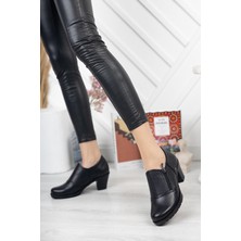 Kafkaslar Kadın Kalın Topuklu Hakiki Deri Kısa Bot Ayakkabı