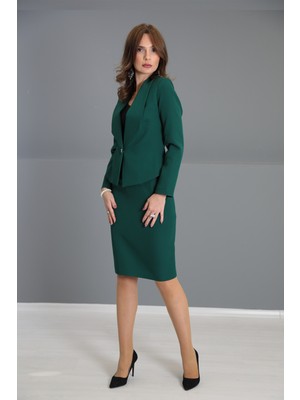 Önder Özsoy Amerikan Yaka Kısa Klasik Ceket &  Düz Dar Etek-Zümrüt