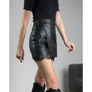 Siyah Dantel Detaylı Etek Kruvaze Deri Mini Etek