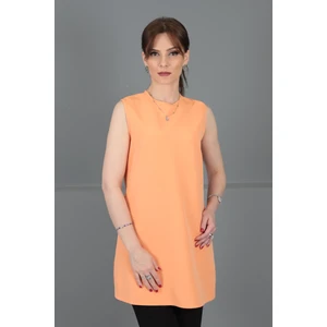 Önder Özsoy Sıfır Yaka Kolsuz Bluz-Şeftali