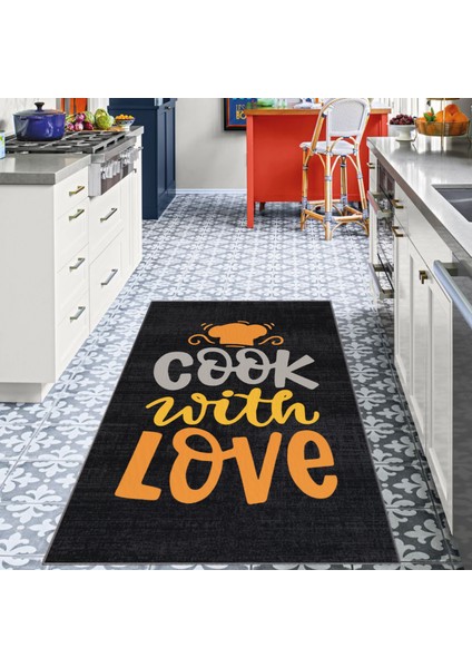 Şapka Desenli Cook With Love Sloganlı Siyah Modern Dekoratif Mutfak Halısı KG2081