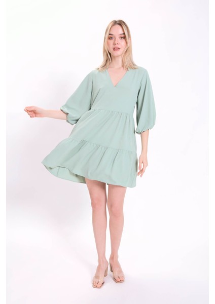 V Yaka Balon Kol Geniş Kesim Elbise fırsatları