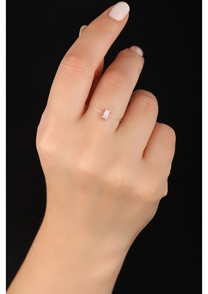 Dikdörtgen Tek Taşlı Misinalı Gümüş Hayalet Yüzük indirimleri