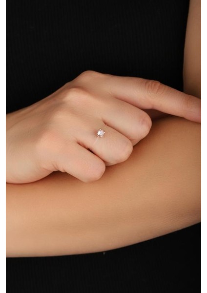 Kare Tek Taşlı Misinalı Gümüş Hayalet Yüzük fırsatları