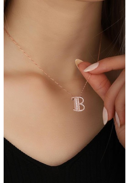Baget Taşlı Pırlanta Model Gümüş Harf Kolye - B