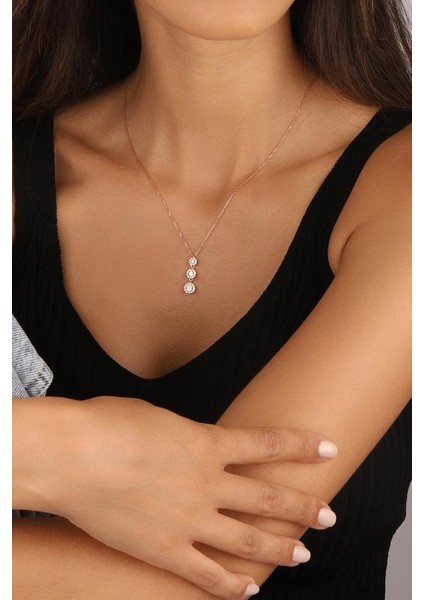 Dikey Üç Taşlı Gümüş Kolye modelleri