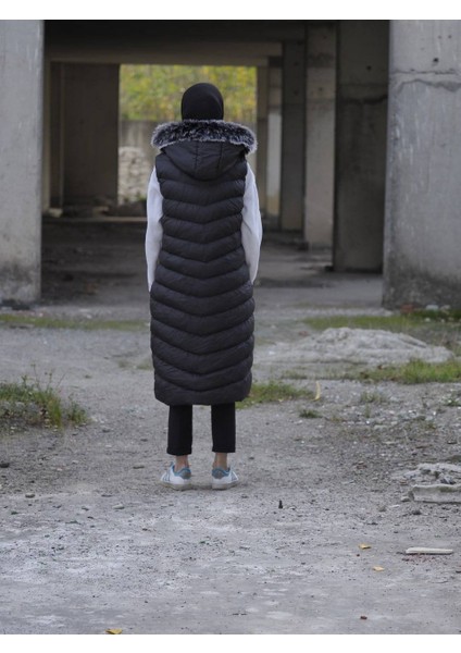 Lebs Kadın Kapüşonlu Kolsuz Su Geçirmez Uzun Boy Uzun Şişme Yelek Siyah Battal Beden Tesettür Mont modelleri