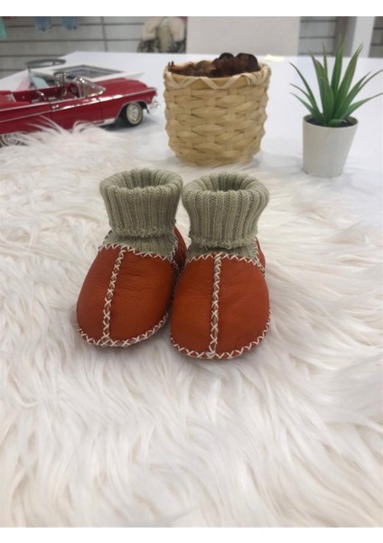 Ribanalı Triko Organik %100 Deri Unisex Bebek Ev Botu