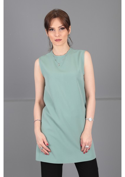 Sıfır Yaka Kolsuz Bluz-Çağla