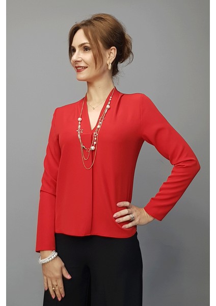 V Yaka Omuz Pileli Uzun Kol Bluz-Kırmızı