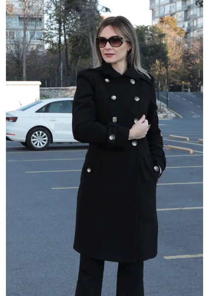 Pileli Apoletli Düğmeli Kaşe Kaban - Siyah