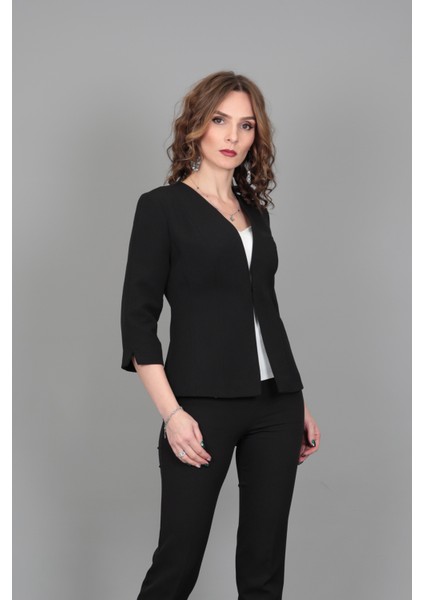 V Yaka Boydan Kuplu Kısa Ceket-Siyah