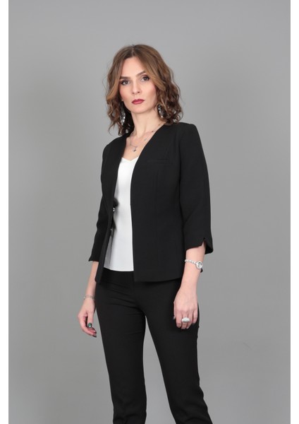 V Yaka Boydan Kuplu Kısa Ceket-Siyah fırsatları