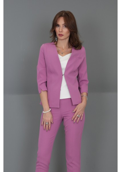 V Yaka Boydan Kuplu Kısa Ceket-Leylak