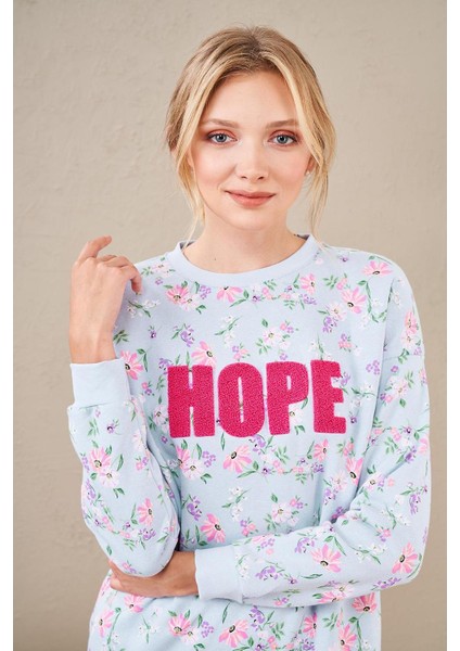 23569 Kadın Desenli Pijama Takım