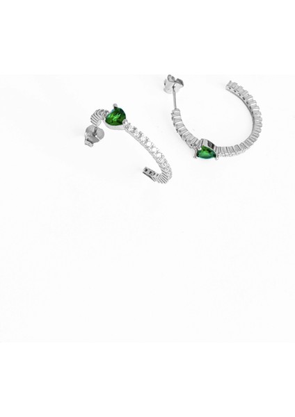 Yeşil Kalpli Yarım Halka Gümüş Küpe fırsatları