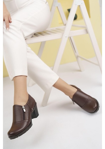 Kadın Kalın Topuklu Hakiki Deri Kısa Bot Ayakkabı fiyatları