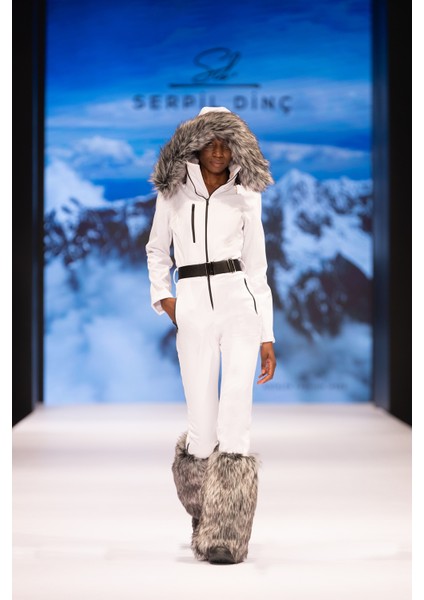 Sd Beyaz Kapüşonlu Kayak Tulumu (Tozluklu)