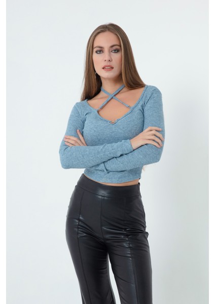 Kadın Mavi Metal Aksesuarlı Örme Crop fiyatları