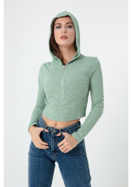 Kadın Yeşil Önü Fermuarlı Örme Crop Bluz