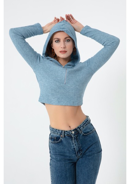 Kadın Mavi Önü Fermuarlı Örme Crop Bluz