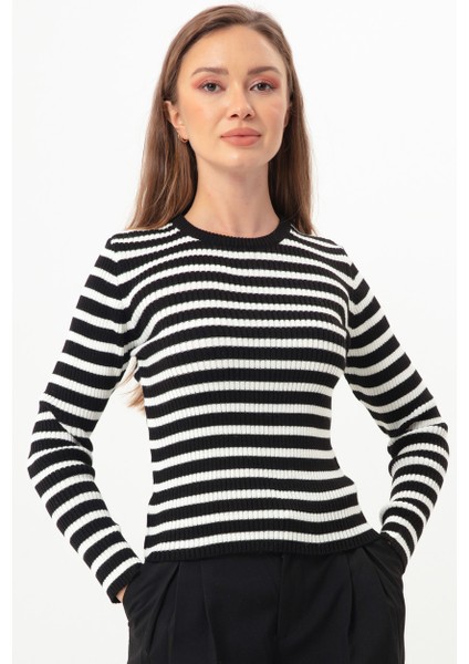 Kadın Siyah Çizgili Fitilli Likralı Triko Kazak fiyatları