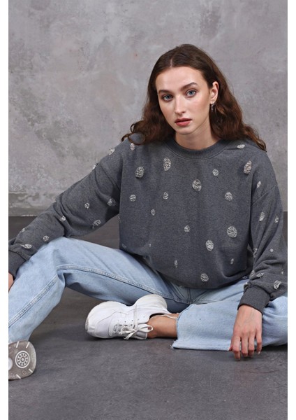 Fancy Kadın Bisiklet Yaka Komple Yırtık Detaylı Oversize Sweatshirt