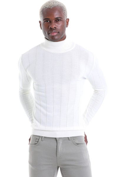 Ekru Regular Fit Desenli Balıkçı Yaka Yün Triko Kazak