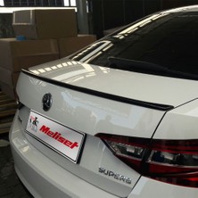 Meliset (Boyasız) Skoda Super B 2 B8 Anatomik Spoiler 2015 ve Sonrasına Uyumludur