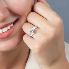 Tesbihane Starlight Diamond Pırlanta Montür Asimetrik 925 Ayar Gümüş Bayan Tektaş Yüzük