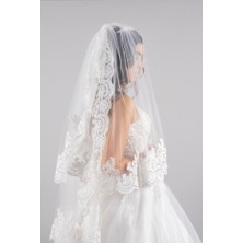 Paris in Paris Iki Katlı Gelin Duvağı Fransız Dantelli Gelin ve Nikah Duvağı Alt Katı 100 cm Üst Katı 75 cm