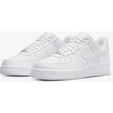 Nike Air Force 1'07 Unisex Beyaz Sneaker Hafif ve Esnek Tasarım Günlük Kullanım İçin İdeal
