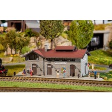 Faller 110088 1/87 Ölçek, Altoberndorf Yol Kenarı İstasyonu, Plastik Model Kiti
