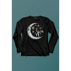 Kendim Seçtim Uzayda Ayda Satürn Gezegeni Yanında Basketbol Oynayan Astronot Uzun Kollu Tişört Baskılı Çocuk T-Shirt