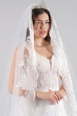 Paris in Paris Gelin Duvağı Uzun Fransız Dantelli Kırıkbeyaz Gelin ve Nikah Duvağı Boyu 220 cm Eni 300 cm görsel 3