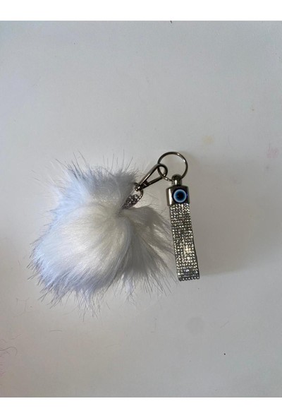 Arabasına Aşıklar Kulübü Swarovski Taşlı Nazarlıklı Beyaz Tüylü Anahtarlık