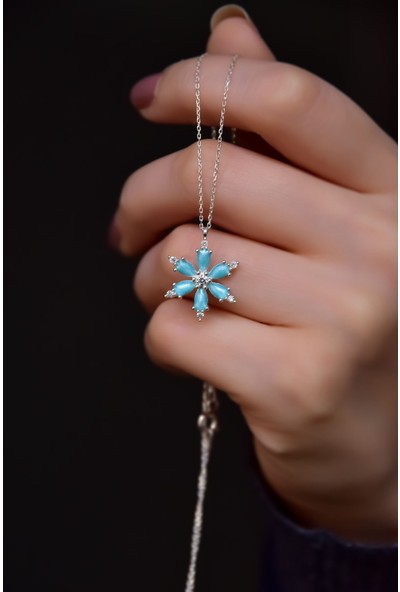Papatya Silver 925 Ayar Gümüş Rodyum Kaplama Mavi Mineli Kamelya Çiçeği Kolye