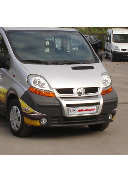 (Boyasız) Renault Traffic Bodyguard Ön Koruma 2004-2010 Arasına Uyumludur