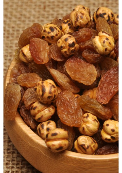 Kavrulmuş Leblebi + Kuru Üzüm Karışık 400 gr