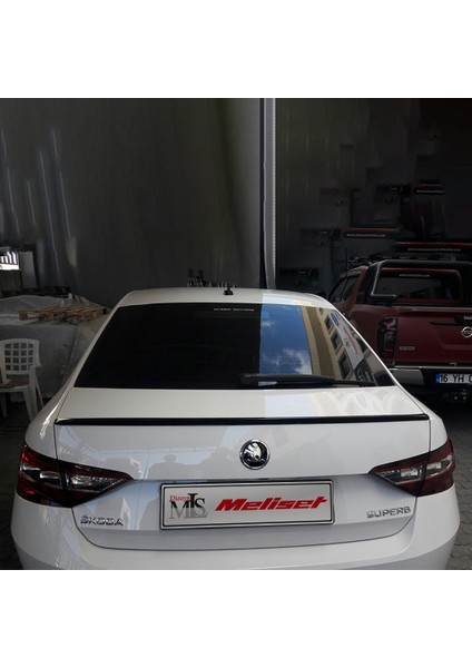 (Boyasız) Skoda Super B 2 B8 Anatomik Spoiler 2015 ve Sonrasına Uyumludur fiyatları