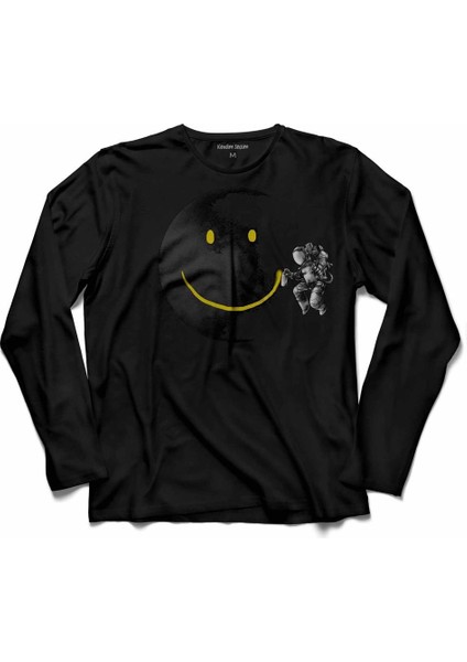 Uzayda Ay Boyayan Astronot Cosmos Nasa Uzun Kollu Tişört Baskılı Çocuk T-Shirt