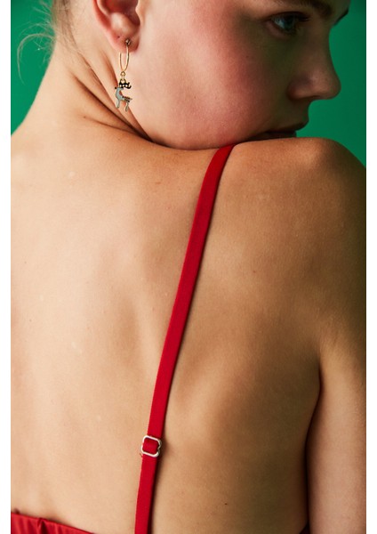 Kırmızı Leather Triangle Croplet indirimleri