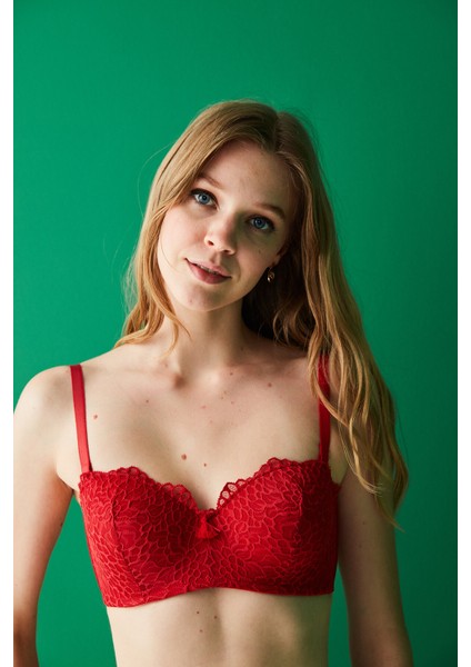 Kırmızı Lotus Lace Sütyen fırsatları